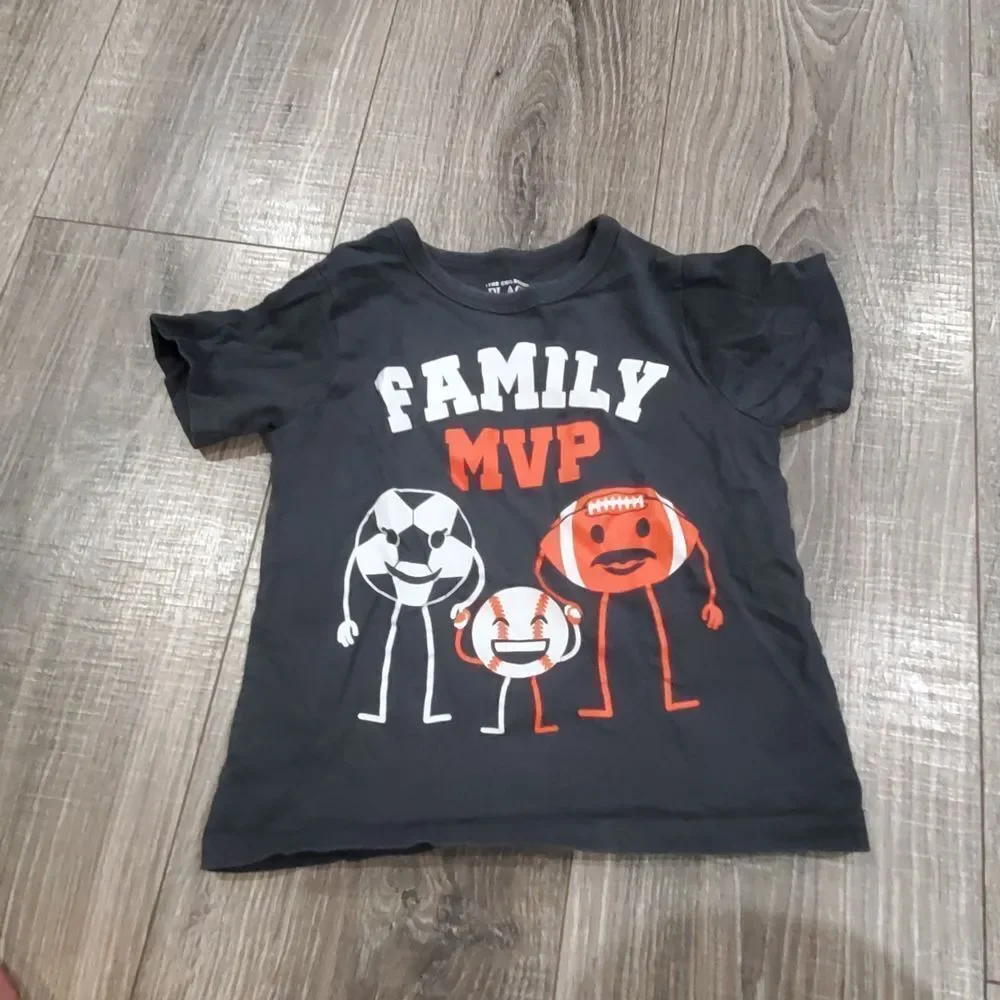 Boys Short Sleeve Shirts Size 2-3T Designs McQueen and Basketball Fans 2 Pieces